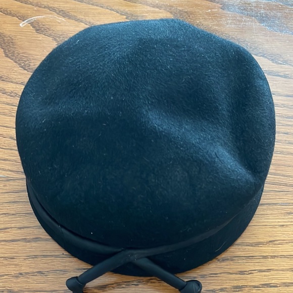 Vintage ladies hat - Picture 3 of 7